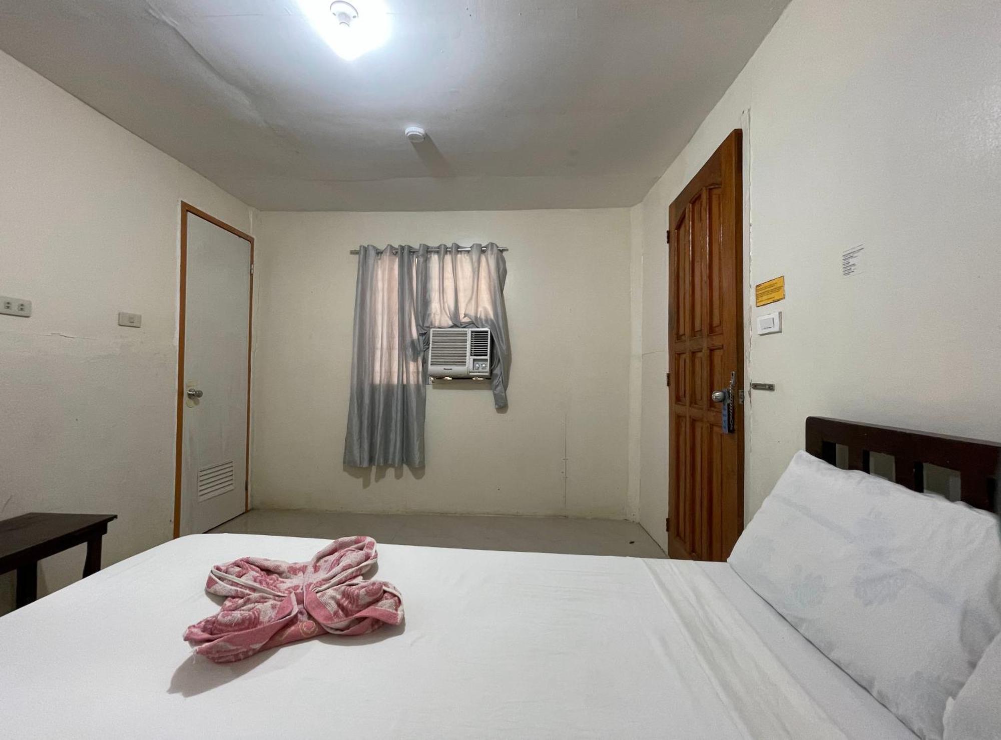 Beach Placid Resort Powered By Cocotel Ocoy Cameră foto